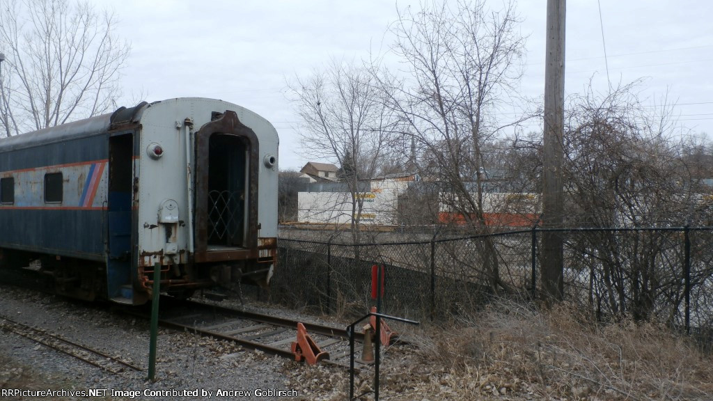 MNTX 1224 & Piggyback Flat Cars